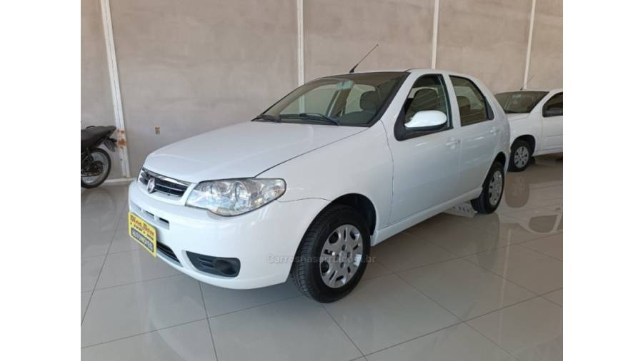 FIAT - PALIO - 2014/2015 - Branca - Sob Consulta