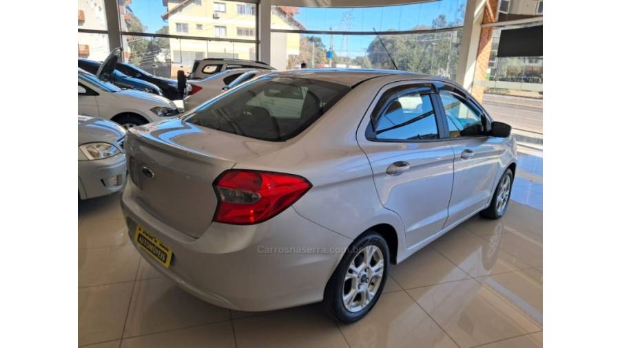 FORD - KA - 2017/2018 - Prata - Sob Consulta
