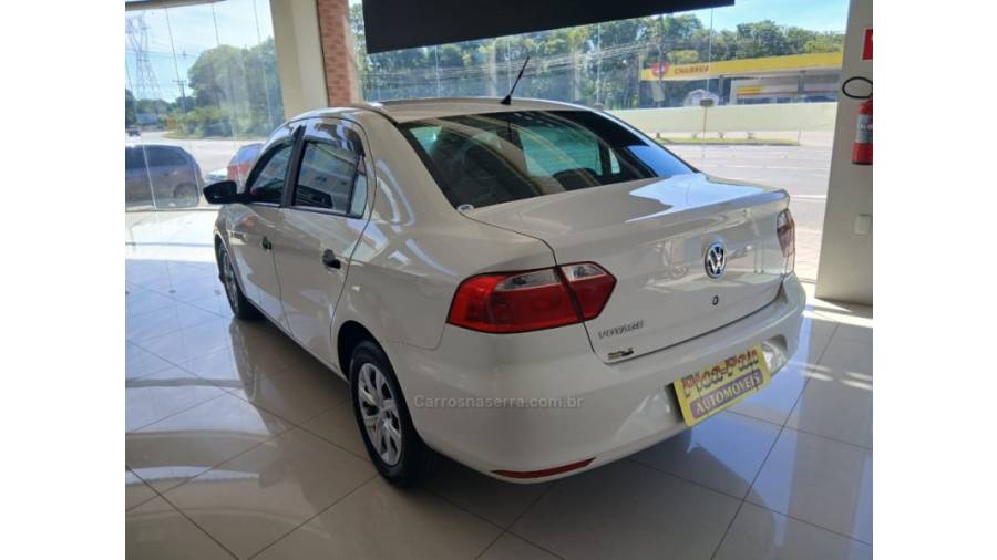 VOLKSWAGEN - VOYAGE - 2018/2019 - Branca - Sob Consulta