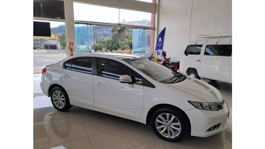 HONDA - CIVIC - 2013/2014 - Branca - Sob Consulta