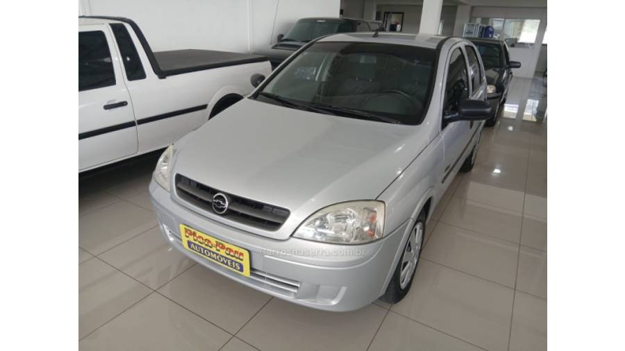 CHEVROLET - CORSA - 2004/2005 - Prata - Sob Consulta