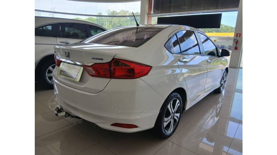 HONDA - CITY - 2015/2015 - Branca - Sob Consulta