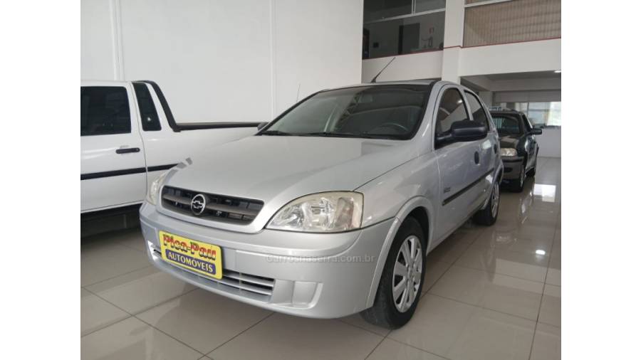 CHEVROLET - CORSA - 2004/2005 - Prata - Sob Consulta