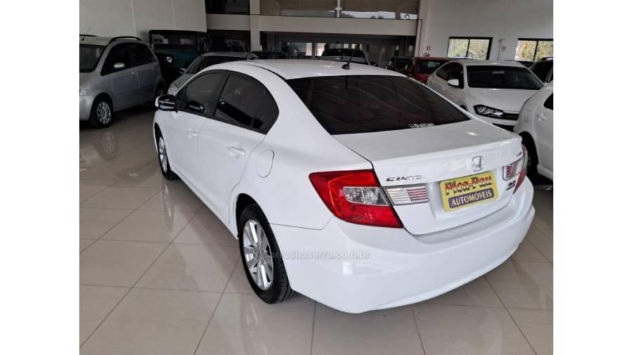 HONDA - CIVIC - 2013/2014 - Branca - Sob Consulta