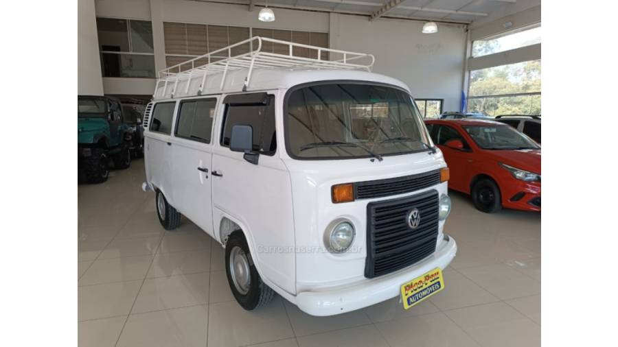 VOLKSWAGEN - KOMBI - 2008/2009 - Branca - Sob Consulta