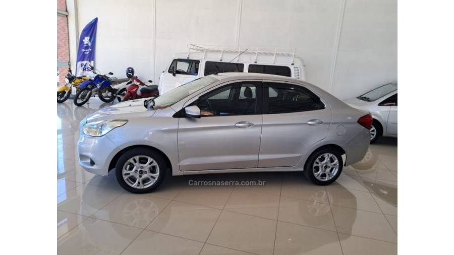 FORD - KA - 2017/2018 - Prata - Sob Consulta