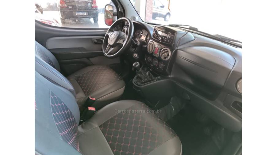 FIAT - DOBLÓ - 2018/2018 - Prata - Sob Consulta