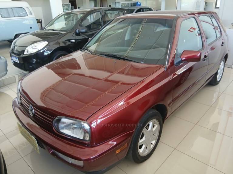 VOLKSWAGEN - GOLF - 1998/1998 - Vermelha - R$ 38.900,00