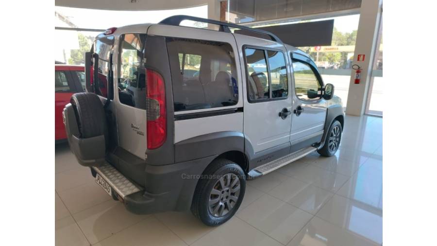 FIAT - DOBLÓ - 2018/2018 - Prata - Sob Consulta